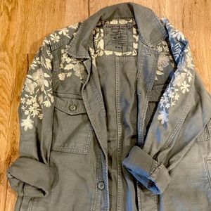 American Eagle embroidered canvas jacket